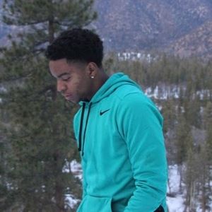 Meet your Posher, Malik